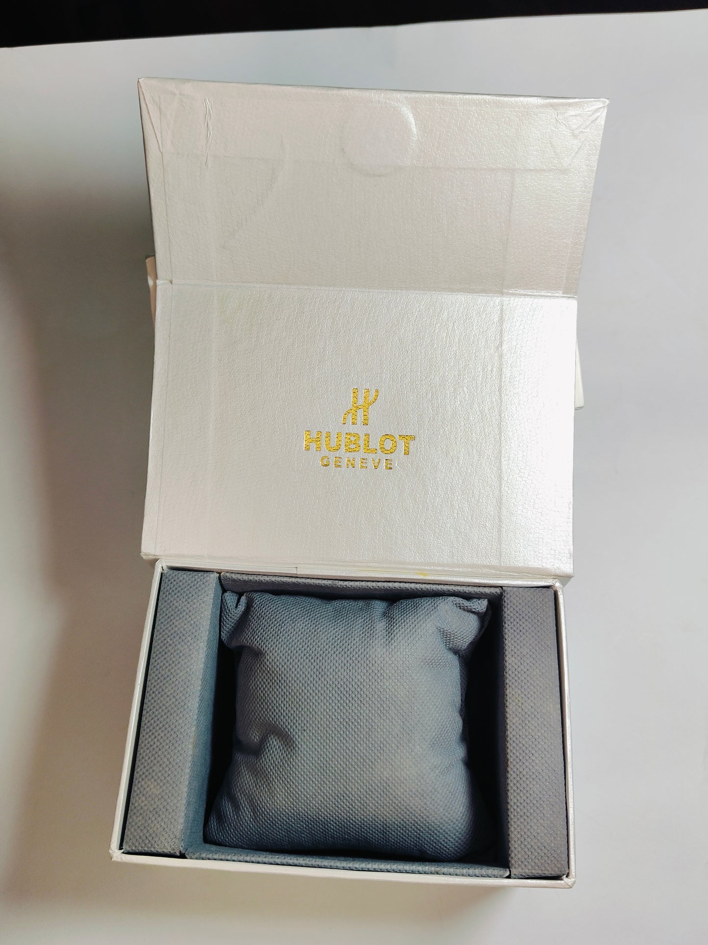 Hublot (Gray Edition) Best Price In Pakistan | Top Quality